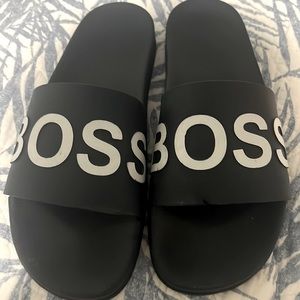 Boss slides size 13